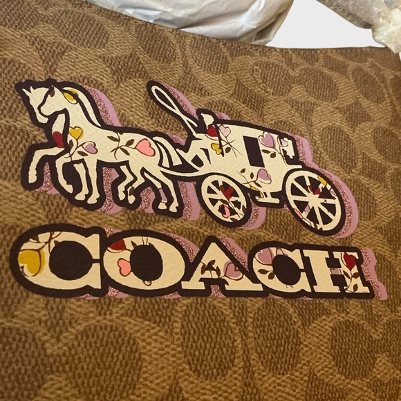 Coach CX588 Signature Canvas Shoulder Bag Horse & Carriage Print - Picture 3 of 13